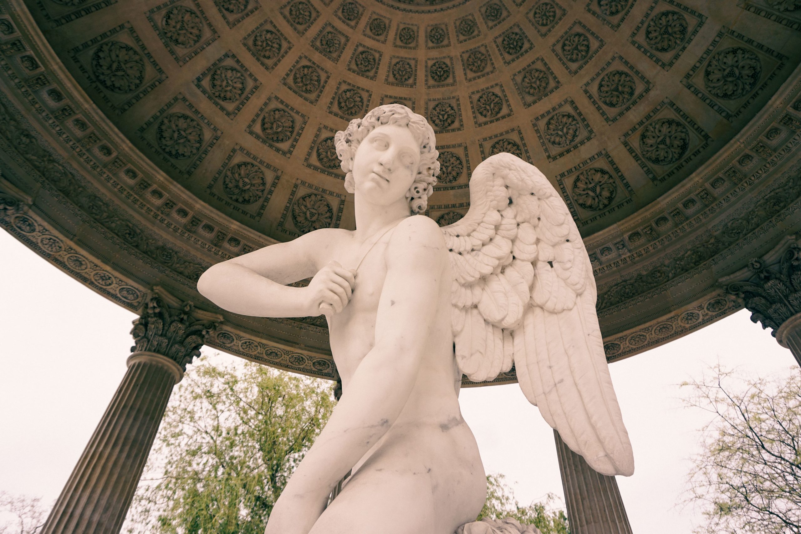 "Paris"